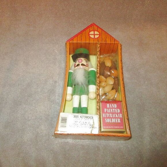 NOS Vintage NUTCRACKER Hand Painted WOOD Soldier 9.5" Holiday CHRISTMAS 3685 Box - Picture 1 of 9